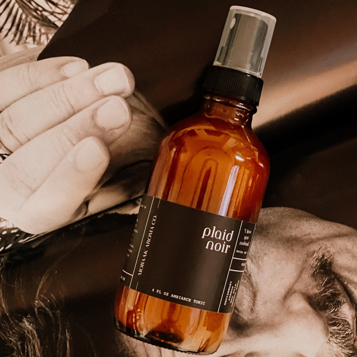 Plaid Noir Ambiance Tonic